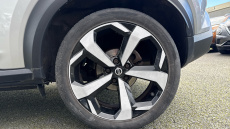 Nissan Juke 1.0 DiG-T 114 Tekna 5dr DCT Petrol Hatchback